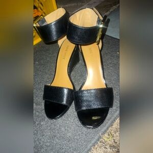 Nine West high heels w ankle strap &buckle